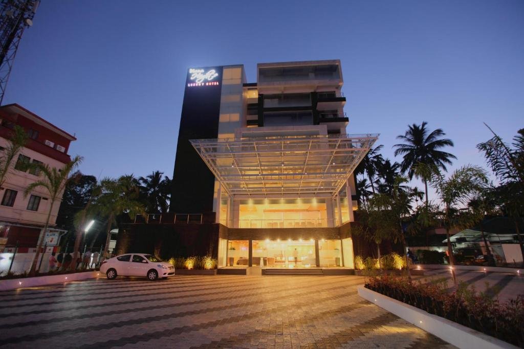 Diana Heights Luxury Hotel Cochin